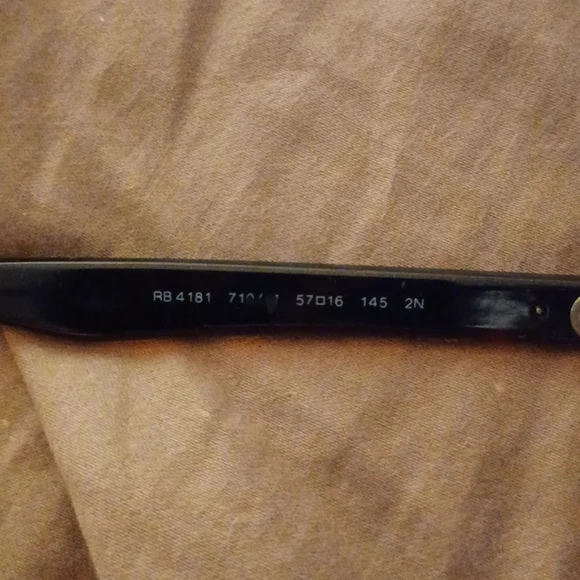 Ray bans glasses w case - Picture 4 of 5